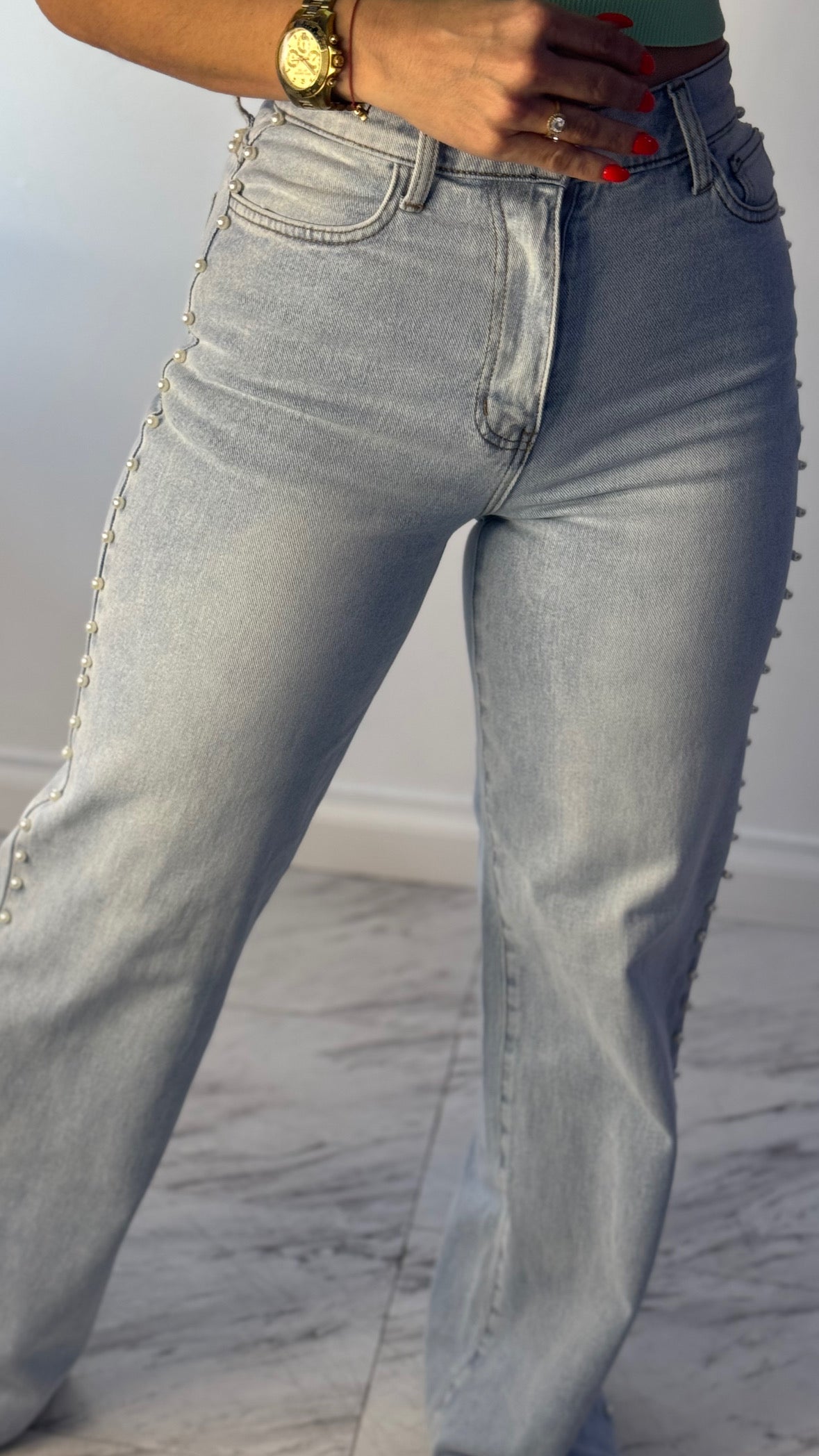 Vibrant Pearl Jean