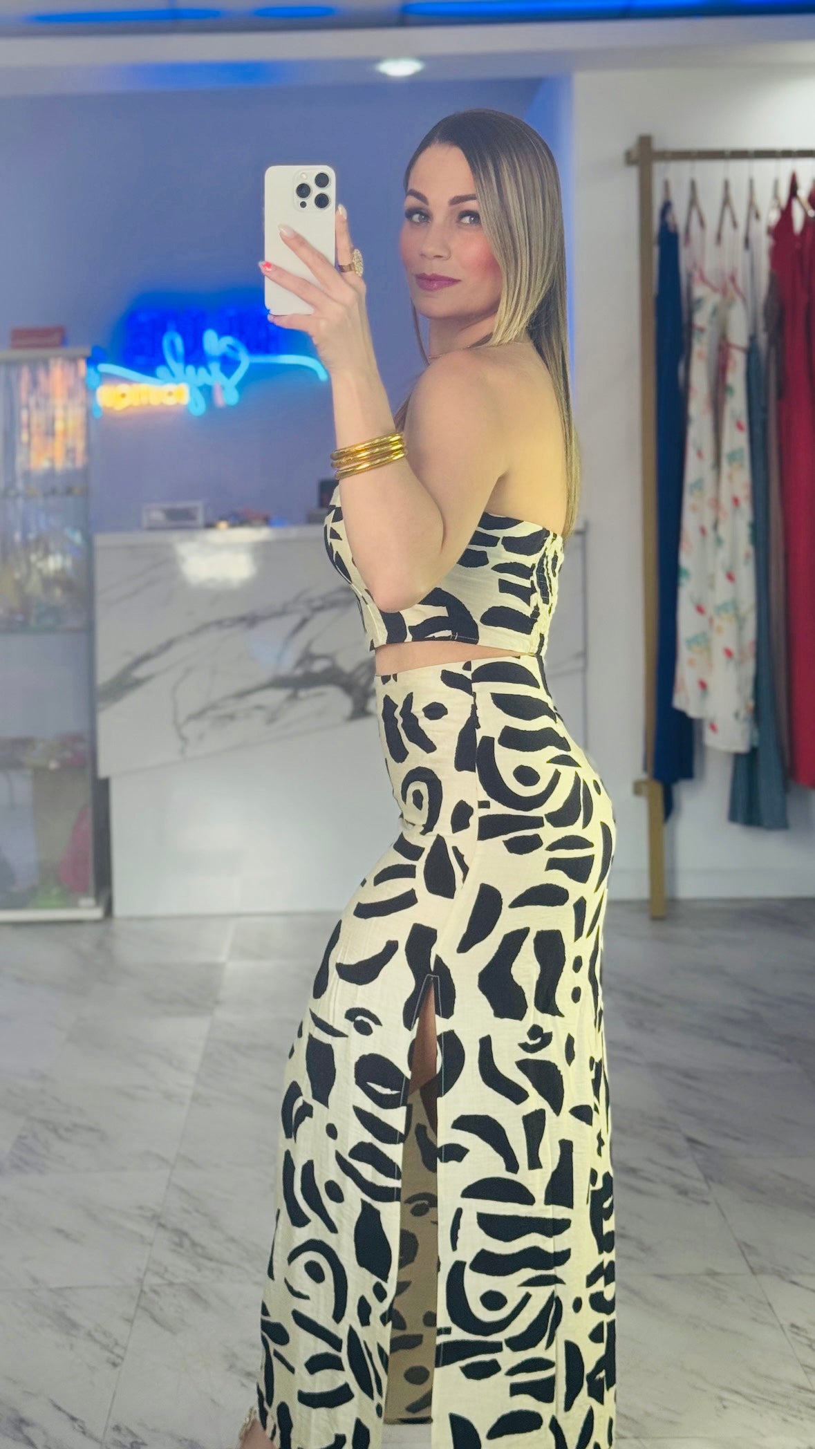 Kalúa Black Skirt Set