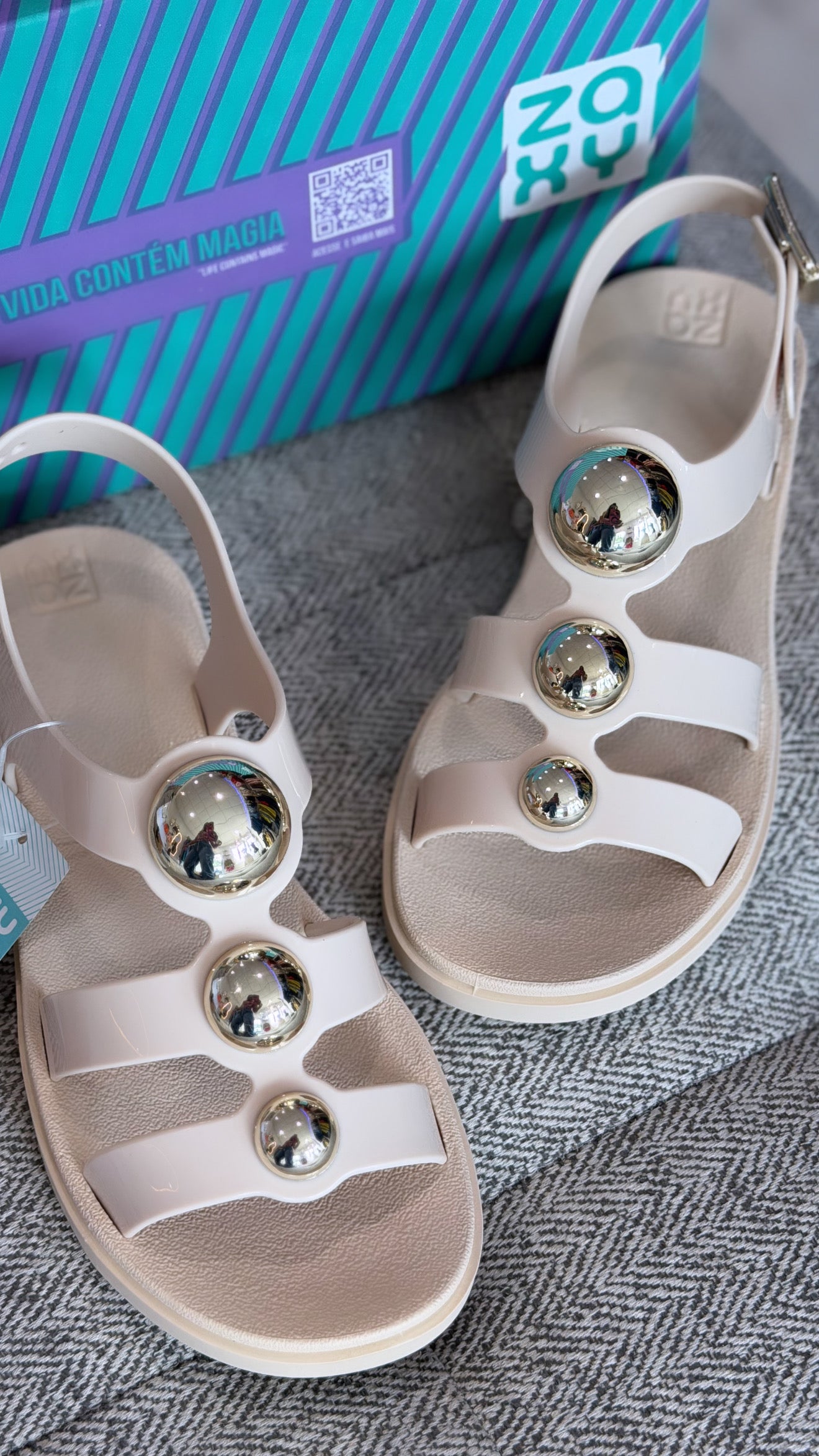 Zaxy Sandals 🌾