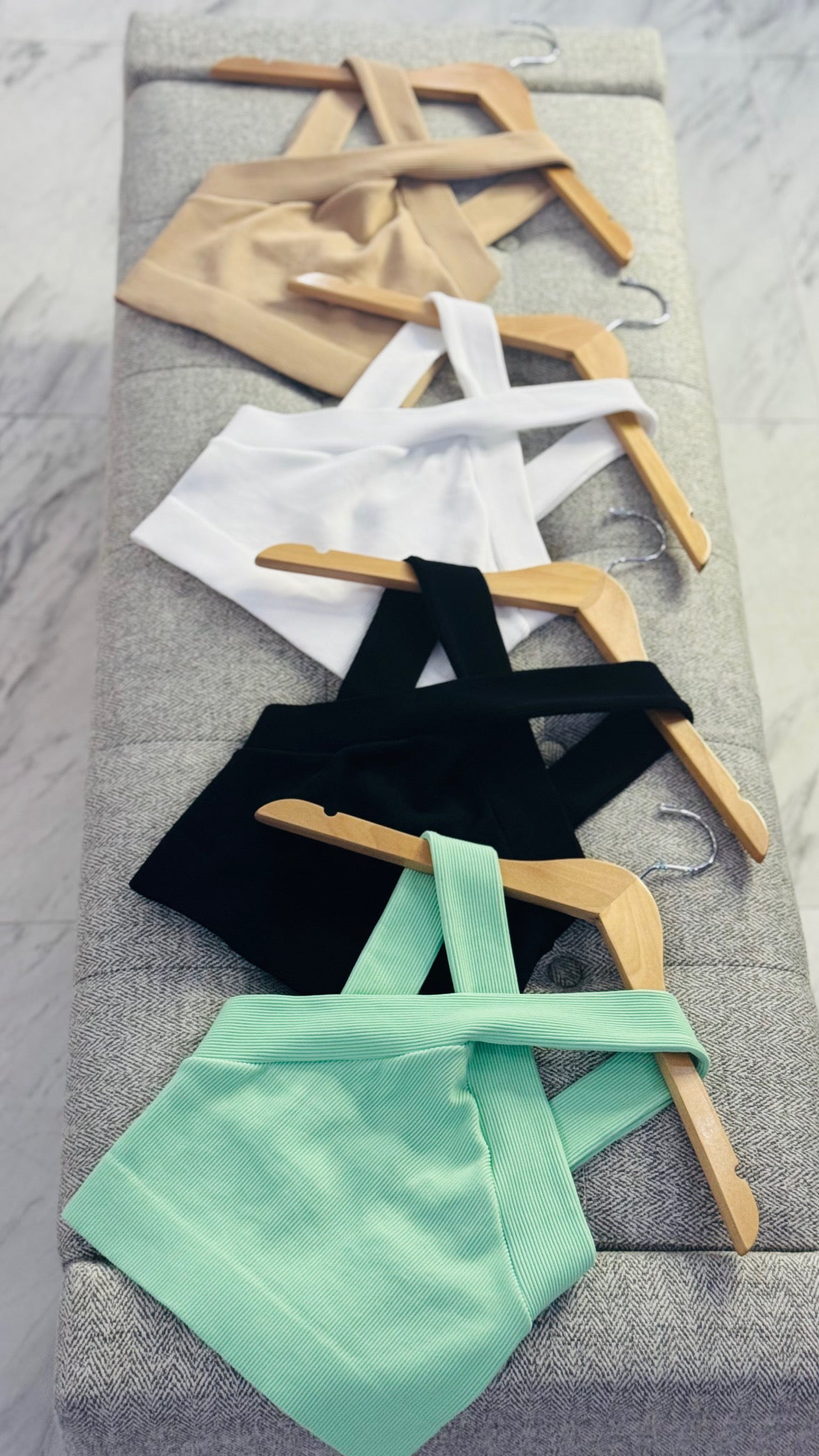 Mía Mint Basic Top