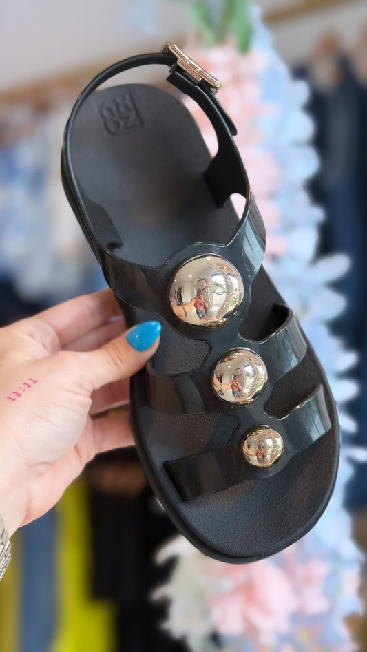 Zaxy Sandals 🖤