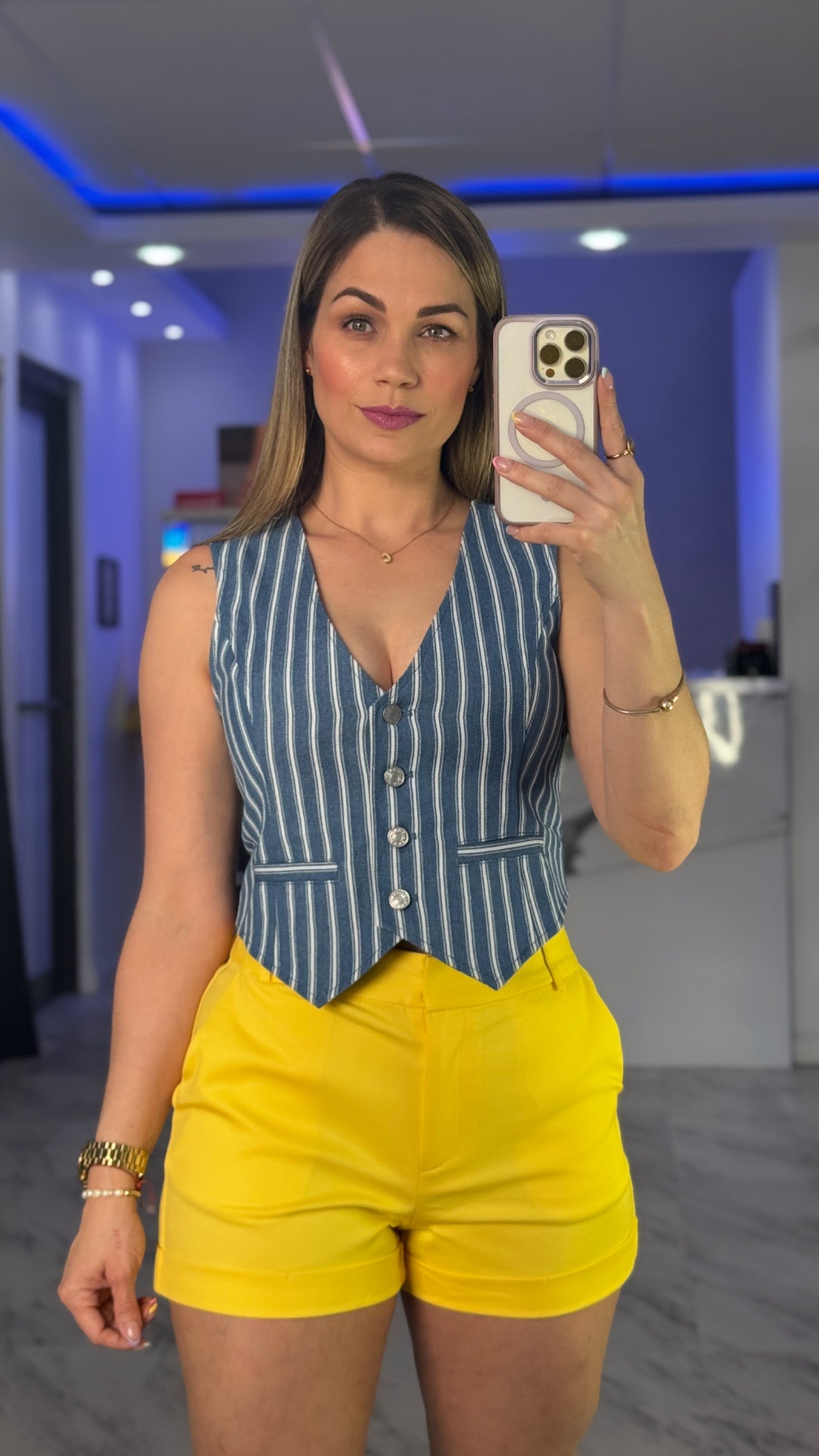 Cloé Vest