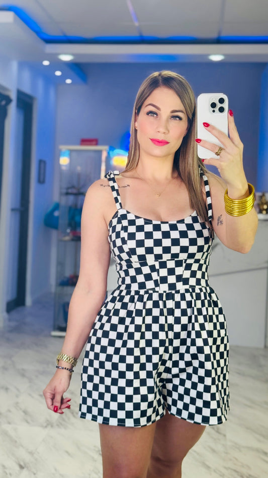 Eli Romper🖤🤍