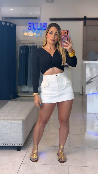 Black Crop Basic
